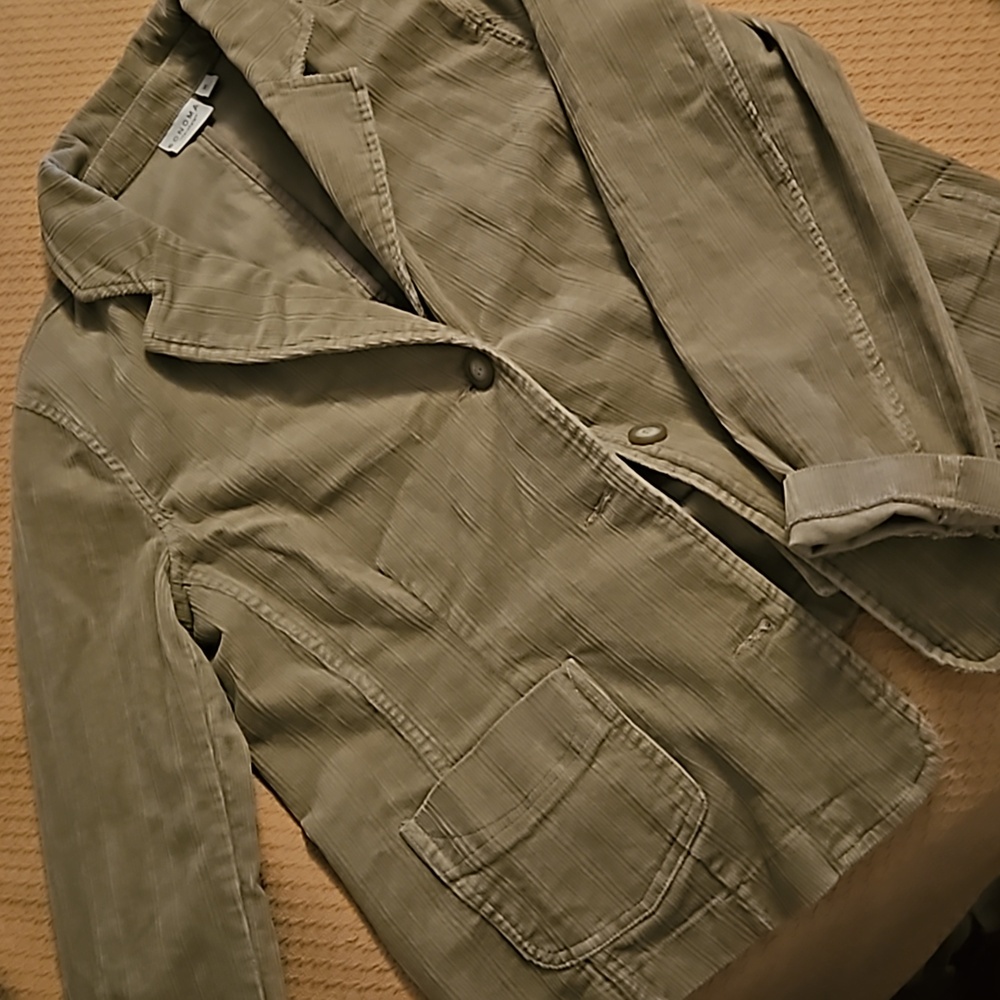 Nwt corduroy women's blazer.